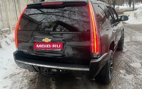 Chevrolet Tahoe III, 2012 год, 2 650 000 рублей, 2 фотография