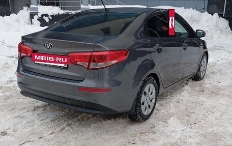 KIA Rio III рестайлинг, 2015 год, 840 000 рублей, 3 фотография