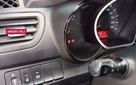 KIA Rio III рестайлинг, 2015 год, 840 000 рублей, 15 фотография