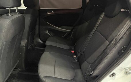 Hyundai Solaris II рестайлинг, 2014 год, 889 999 рублей, 7 фотография