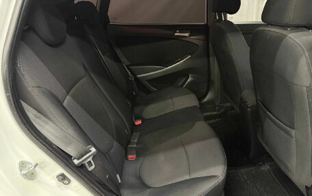 Hyundai Solaris II рестайлинг, 2014 год, 889 999 рублей, 11 фотография