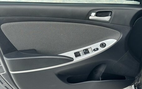 Hyundai Solaris II рестайлинг, 2011 год, 820 000 рублей, 10 фотография