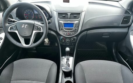 Hyundai Solaris II рестайлинг, 2011 год, 820 000 рублей, 14 фотография