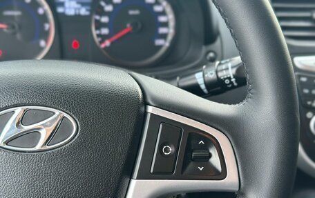 Hyundai Solaris II рестайлинг, 2011 год, 820 000 рублей, 13 фотография