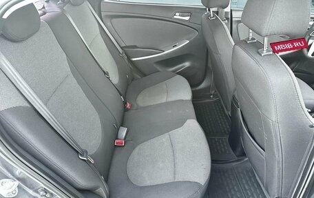 Hyundai Solaris II рестайлинг, 2011 год, 820 000 рублей, 21 фотография