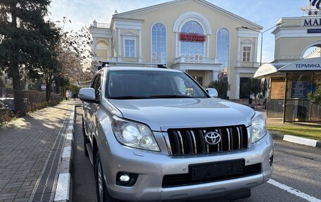 Toyota Land Cruiser Prado 150 рестайлинг 2, 2012 год, 2 400 000 рублей, 2 фотография