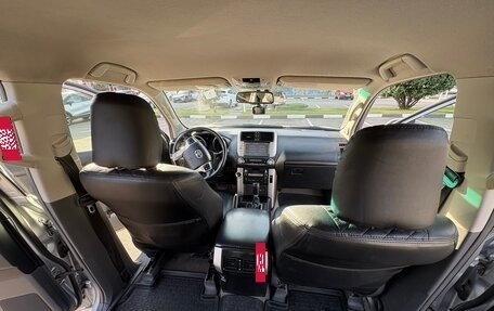 Toyota Land Cruiser Prado 150 рестайлинг 2, 2012 год, 2 400 000 рублей, 16 фотография