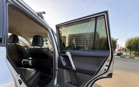 Toyota Land Cruiser Prado 150 рестайлинг 2, 2012 год, 2 400 000 рублей, 25 фотография