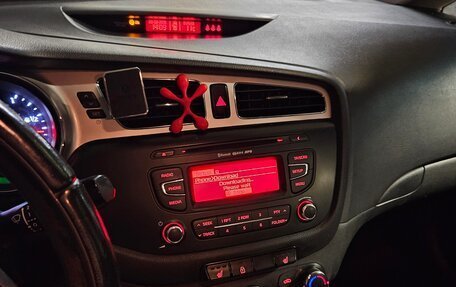 KIA cee'd III, 2012 год, 970 000 рублей, 14 фотография