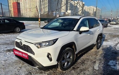 Toyota RAV4, 2021 год, 3 999 990 рублей, 3 фотография