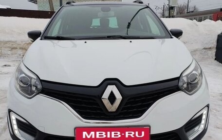 Renault Kaptur I рестайлинг, 2019 год, 7 фотография