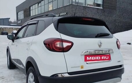 Renault Kaptur I рестайлинг, 2019 год, 9 фотография