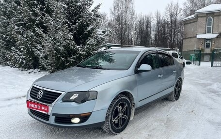 Volkswagen Passat B6, 2008 год, 600 000 рублей, 2 фотография