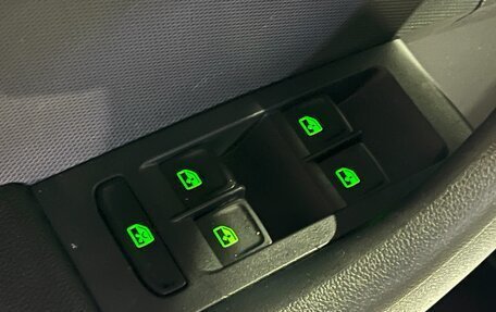 Skoda Rapid I, 2018 год, 1 399 000 рублей, 16 фотография