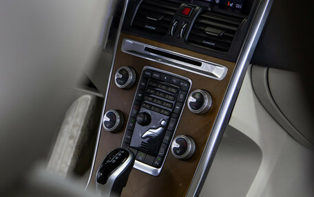 Volvo XC60 II, 2017 год, 1 668 000 рублей, 13 фотография