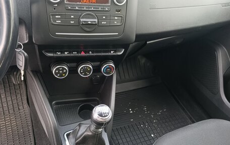 Dacia Duster II, 2019 год, 1 460 000 рублей, 6 фотография