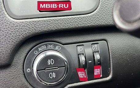 Opel Insignia II рестайлинг, 2014 год, 785 000 рублей, 16 фотография