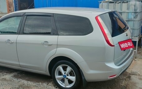 Ford Focus II рестайлинг, 2011 год, 585 000 рублей, 2 фотография