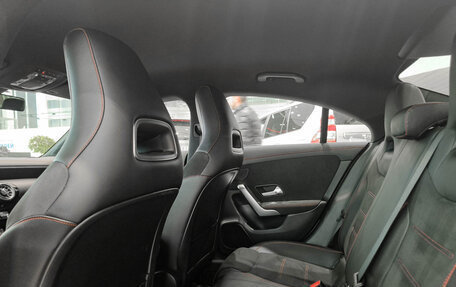 Mercedes-Benz CLA, 2019 год, 2 499 000 рублей, 15 фотография