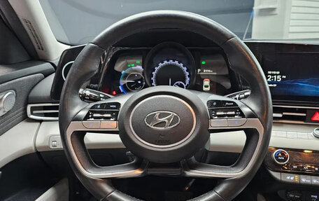 Hyundai Avante, 2022 год, 1 600 202 рублей, 10 фотография