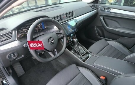 Skoda Superb III рестайлинг, 2025 год, 3 290 000 рублей, 3 фотография