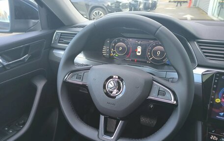 Skoda Superb III рестайлинг, 2025 год, 3 290 000 рублей, 23 фотография