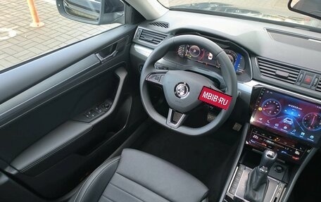 Skoda Superb III рестайлинг, 2025 год, 3 290 000 рублей, 21 фотография