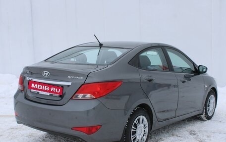 Hyundai Solaris II рестайлинг, 2015 год, 950 000 рублей, 5 фотография