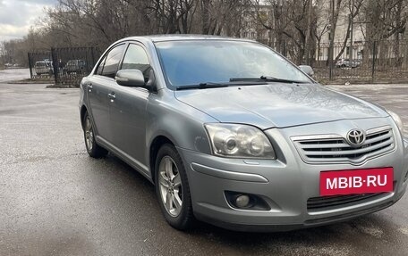 Toyota Avensis III рестайлинг, 2007 год, 1 000 000 рублей, 2 фотография