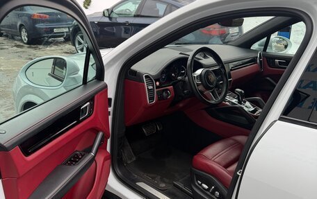 Porsche Cayenne III, 2019 год, 7 900 000 рублей, 4 фотография