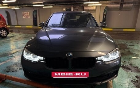 BMW 3 серия, 2018 год, 2 000 000 рублей, 2 фотография