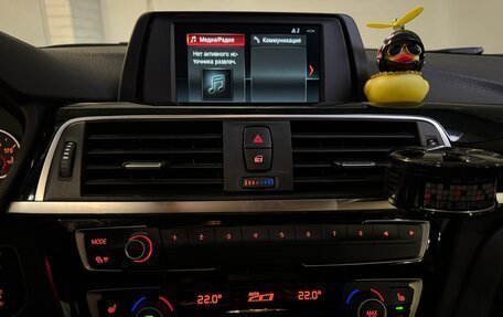 BMW 3 серия, 2018 год, 2 000 000 рублей, 14 фотография