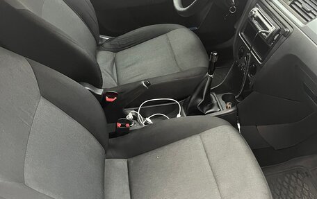 Skoda Rapid I, 2015 год, 455 000 рублей, 4 фотография