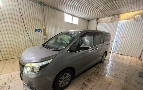 Toyota Esquire I, 2016 год, 2 070 000 рублей, 8 фотография