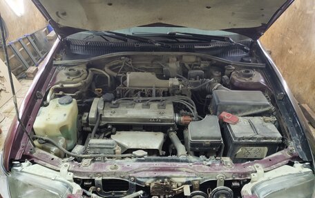 Toyota Carina E, 1997 год, 235 000 рублей, 2 фотография