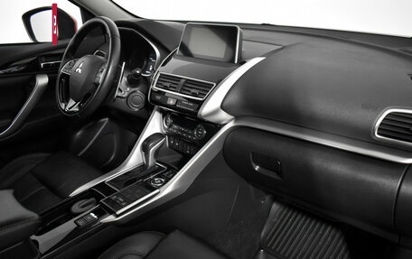 Mitsubishi Eclipse Cross, 2019 год, 2 050 000 рублей, 15 фотография