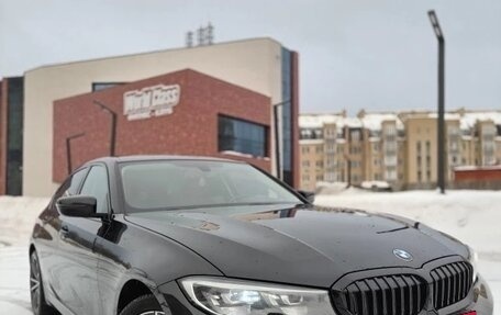 BMW 3 серия, 2021 год, 3 880 000 рублей, 3 фотография