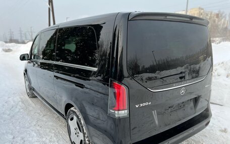 Mercedes-Benz V-Класс, 2025 год, 15 850 000 рублей, 2 фотография