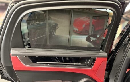 Porsche Cayenne III, 2024 год, 17 790 000 рублей, 13 фотография