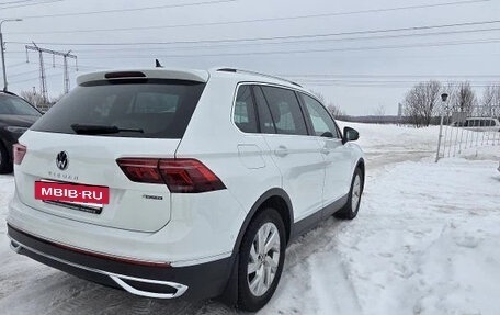 Volkswagen Tiguan II, 2022 год, 3 200 000 рублей, 9 фотография