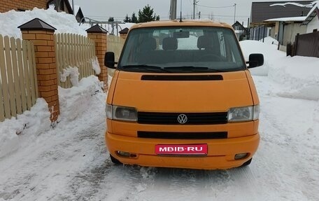 Volkswagen Transporter T4, 2001 год, 700 000 рублей, 1 фотография
