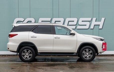 Toyota Fortuner II, 2022 год, 4 700 000 рублей, 5 фотография