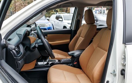 Toyota Fortuner II, 2022 год, 4 700 000 рублей, 13 фотография