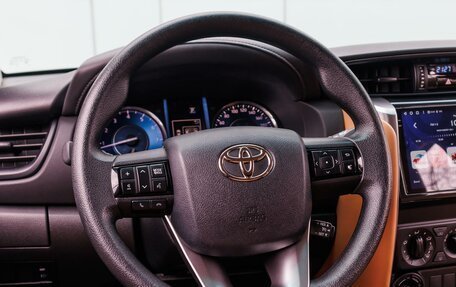 Toyota Fortuner II, 2022 год, 4 700 000 рублей, 16 фотография