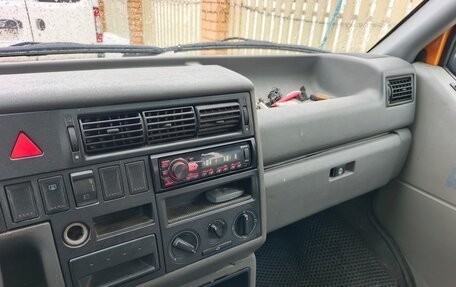 Volkswagen Transporter T4, 2001 год, 700 000 рублей, 29 фотография