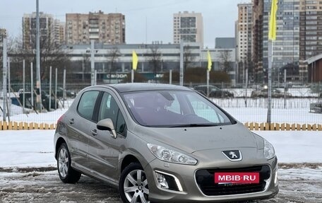 Peugeot 308 II, 2012 год, 900 000 рублей, 2 фотография