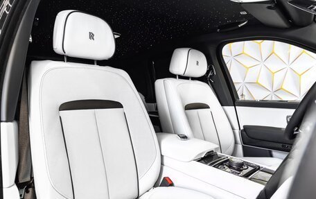 Rolls-Royce Cullinan, 2026 год, 42 900 000 рублей, 18 фотография