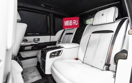 Rolls-Royce Cullinan, 2026 год, 42 900 000 рублей, 24 фотография