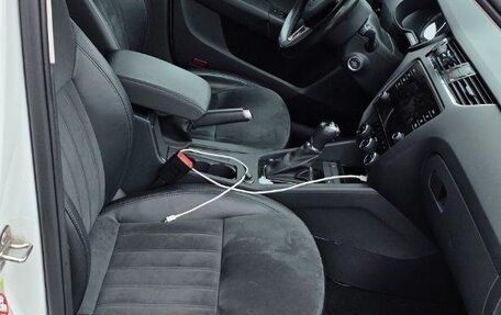 Skoda Octavia, 2017 год, 1 900 000 рублей, 2 фотография