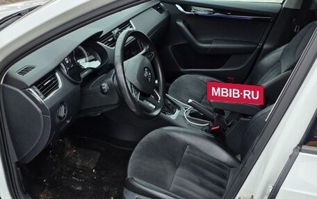 Skoda Octavia, 2017 год, 1 900 000 рублей, 12 фотография